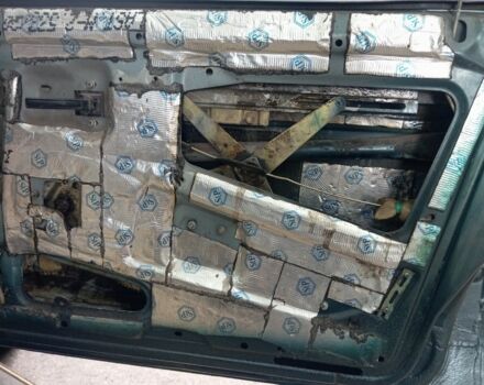 Зелений ВАЗ 2109, об'ємом двигуна 1 л та пробігом 72 тис. км за 1400 $, фото 9 на Automoto.ua
