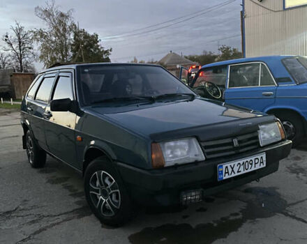 Зеленый ВАЗ 2109, объемом двигателя 1.5 л и пробегом 130 тыс. км за 2000 $, фото 2 на Automoto.ua