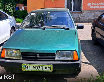 Зеленый ВАЗ 2109, объемом двигателя 1.5 л и пробегом 0 тыс. км за 1400 $, фото 4 на Automoto.ua