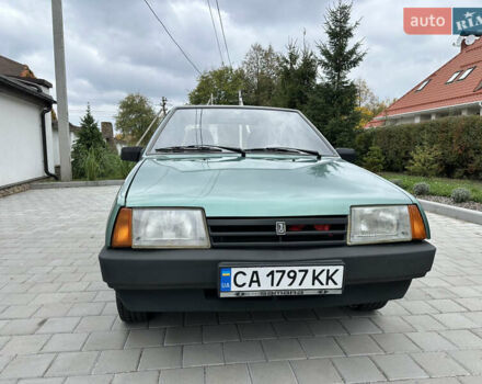 Зеленый ВАЗ 2109, объемом двигателя 1.6 л и пробегом 205 тыс. км за 2200 $, фото 3 на Automoto.ua