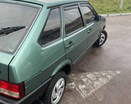 Зеленый ВАЗ 2109, объемом двигателя 1.6 л и пробегом 193 тыс. км за 1700 $, фото 4 на Automoto.ua