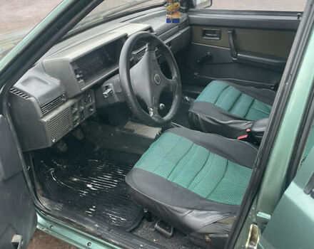 Зеленый ВАЗ 2109, объемом двигателя 1.6 л и пробегом 193 тыс. км за 1700 $, фото 10 на Automoto.ua