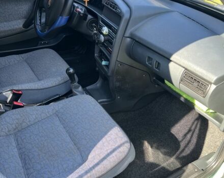 Зелений ВАЗ 2109, об'ємом двигуна 1.6 л та пробігом 90 тис. км за 2000 $, фото 10 на Automoto.ua