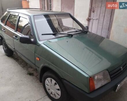 Зеленый ВАЗ 2109, объемом двигателя 1.6 л и пробегом 233 тыс. км за 2000 $, фото 4 на Automoto.ua