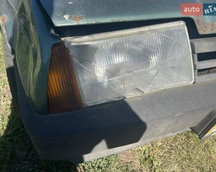 Зеленый ВАЗ 2109, объемом двигателя 1.6 л и пробегом 273 тыс. км за 650 $, фото 3 на Automoto.ua