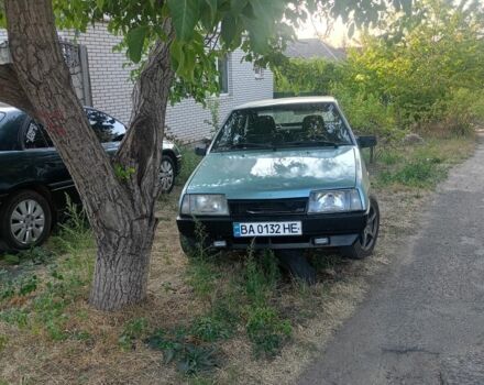 Зелений ВАЗ 2109, об'ємом двигуна 1.6 л та пробігом 300 тис. км за 1300 $, фото 2 на Automoto.ua