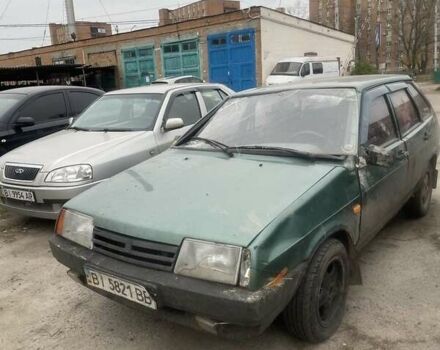 Зеленый ВАЗ 2109, объемом двигателя 1.6 л и пробегом 269 тыс. км за 571 $, фото 2 на Automoto.ua