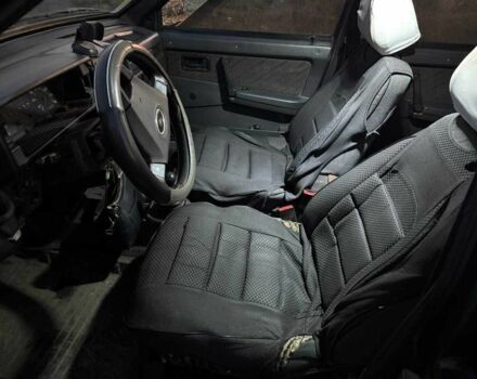 Зеленый ВАЗ 2109, объемом двигателя 1.5 л и пробегом 200 тыс. км за 2000 $, фото 2 на Automoto.ua