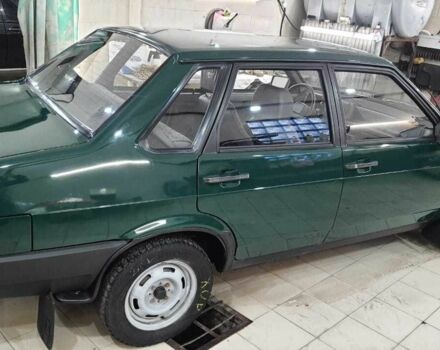 Зеленый ВАЗ 2109, объемом двигателя 0 л и пробегом 20 тыс. км за 2700 $, фото 2 на Automoto.ua