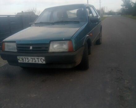 Зеленый ВАЗ 2109, объемом двигателя 1.5 л и пробегом 150 тыс. км за 600 $, фото 2 на Automoto.ua