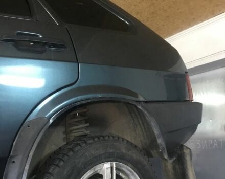 Зеленый ВАЗ 2109, объемом двигателя 1.5 л и пробегом 168 тыс. км за 1350 $, фото 7 на Automoto.ua