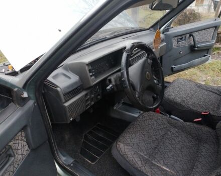 Зелений ВАЗ 2109, об'ємом двигуна 1.5 л та пробігом 375 тис. км за 1237 $, фото 5 на Automoto.ua
