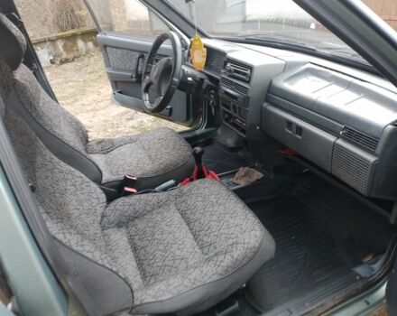 Зелений ВАЗ 2109, об'ємом двигуна 1.5 л та пробігом 375 тис. км за 1237 $, фото 3 на Automoto.ua