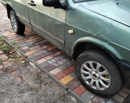 Зеленый ВАЗ 2109, объемом двигателя 0 л и пробегом 2 тыс. км за 1400 $, фото 1 на Automoto.ua