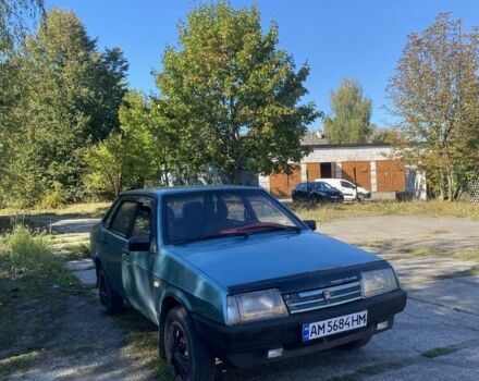 Зеленый ВАЗ 2109, объемом двигателя 1.5 л и пробегом 300 тыс. км за 1500 $, фото 1 на Automoto.ua