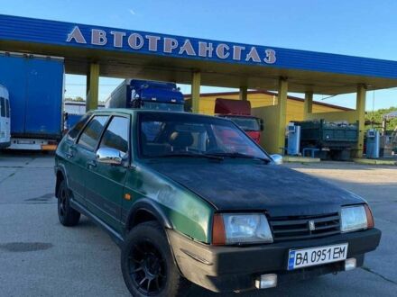 ВАЗ 2109 1993 в Умани на Automoto.ua Зеленый ВАЗ 2109, объемом двигателя 1.5 л и пробегом 100 тыс. км за 697 $, фото 1 на Automoto.ua