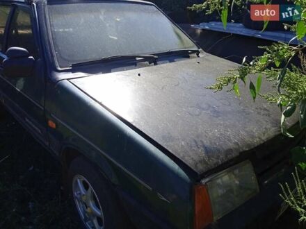 Зелений ВАЗ 2109, об'ємом двигуна 1.6 л та пробігом 200 тис. км за 400 $, фото 1 на Automoto.ua