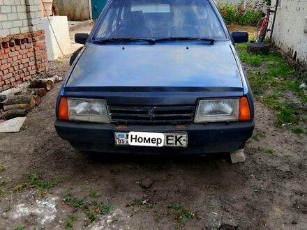 Зеленый ВАЗ 2109, объемом двигателя 1.5 л и пробегом 200 тыс. км за 500 $, фото 1 на Automoto.ua