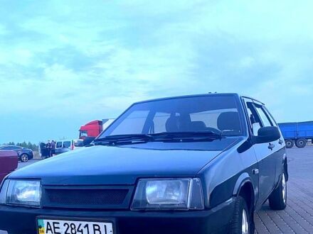 ВАЗ 2109 1999 в Новомосковске на Automoto.ua Зеленый ВАЗ 2109, объемом двигателя 1.5 л и пробегом 233 тыс. км за 1300 $, фото 1 на Automoto.ua