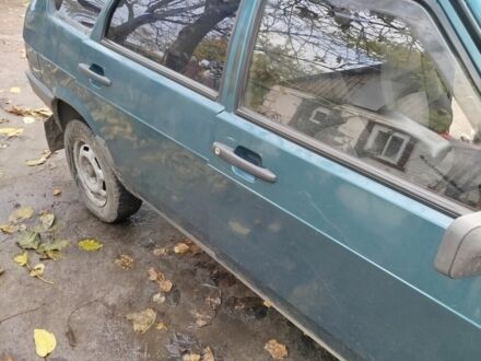 ВАЗ 2109 1999 в Кривом Роге на Automoto.ua Зеленый ВАЗ 2109, объемом двигателя 0 л и пробегом 163 тыс. км за 1600 $, фото 1 на Automoto.ua