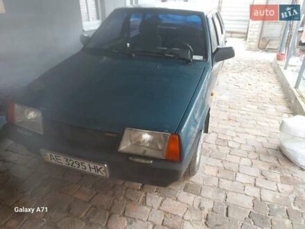 Зеленый ВАЗ 2109, объемом двигателя 1.5 л и пробегом 250 тыс. км за 1100 $, фото 1 на Automoto.ua