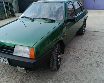 Зеленый ВАЗ 2109, объемом двигателя 2 л и пробегом 208 тыс. км за 2800 $, фото 1 на Automoto.ua