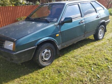 ВАЗ 2109 2001 в Межгорье на Automoto.ua Зеленый ВАЗ 2109, объемом двигателя 0 л и пробегом 300 тыс. км за 360 $, фото 1 на Automoto.ua