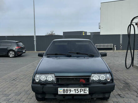 ВАЗ 2109 2001 в Мукачеве на Automoto.ua Зеленый ВАЗ 2109, объемом двигателя 0 л и пробегом 125 тыс. км за 1050 $, фото 1 на Automoto.ua