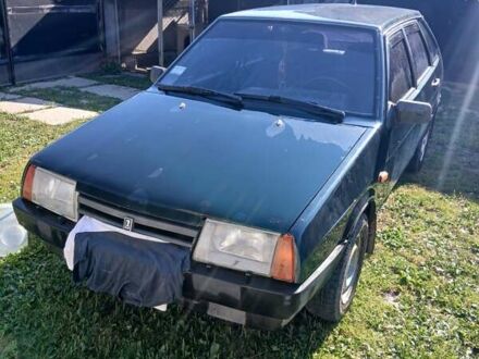 Зеленый ВАЗ 2109, объемом двигателя 1.5 л и пробегом 140 тыс. км за 1000 $, фото 1 на Automoto.ua