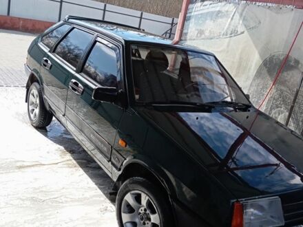 ВАЗ 2109 2002 в Новый Роздол на Automoto.ua Зеленый ВАЗ 2109, объемом двигателя 1 л и пробегом 83 тыс. км за 2080 $, фото 1 на Automoto.ua