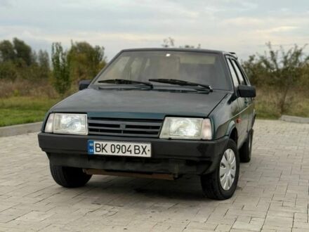 ВАЗ 2109 2002 в Здолбунове на Automoto.ua Зеленый ВАЗ 2109, объемом двигателя 1.5 л и пробегом 250 тыс. км за 700 $, фото 1 на Automoto.ua