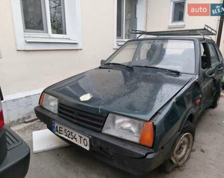 Зеленый ВАЗ 2109, объемом двигателя 1.5 л и пробегом 372 тыс. км за 300 $, фото 1 на Automoto.ua