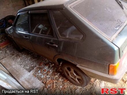 ВАЗ 2109 2002 у Репке на Automoto.ua Зелений ВАЗ 2109, об'ємом двигуна 1.5 л та пробігом 300 тис. км за 480 $, фото 1 на Automoto.ua