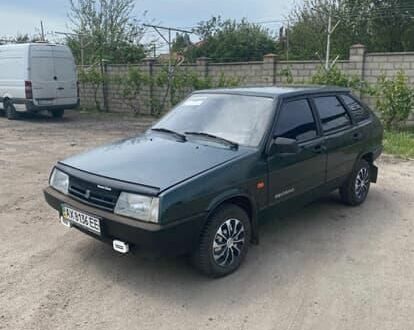 ВАЗ 2109 2002 у Покровском на Automoto.ua Зелений ВАЗ 2109, об'ємом двигуна 1.5 л та пробігом 160 тис. км за 1740 $, фото 1 на Automoto.ua