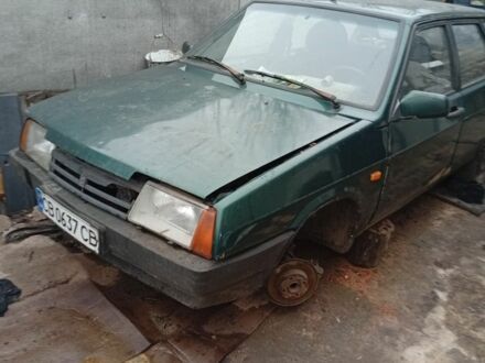 Зеленый ВАЗ 2109, объемом двигателя 0 л и пробегом 435 тыс. км за 261 $, фото 1 на Automoto.ua