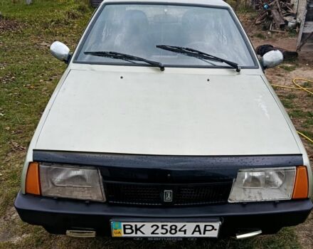 Зеленый ВАЗ 2109, объемом двигателя 1.5 л и пробегом 99 тыс. км за 999 $, фото 1 на Automoto.ua