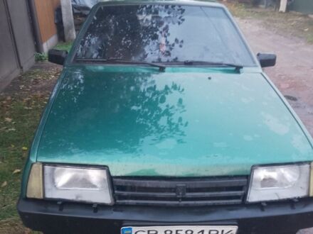 Зеленый ВАЗ 2109, объемом двигателя 1.5 л и пробегом 240 тыс. км за 1150 $, фото 1 на Automoto.ua