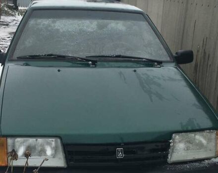 Зеленый ВАЗ 2109, объемом двигателя 1.5 л и пробегом 334 тыс. км за 1800 $, фото 1 на Automoto.ua