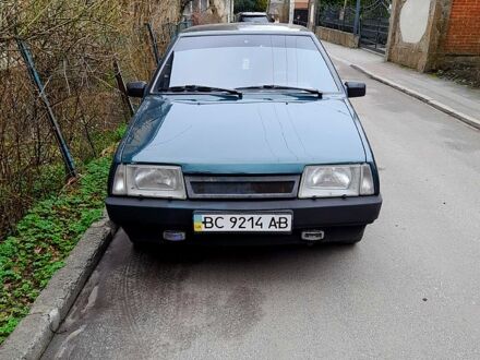 ВАЗ 2109 2003 в Бродах на Automoto.ua Зеленый ВАЗ 2109, объемом двигателя 1.5 л и пробегом 139 тыс. км за 1000 $, фото 1 на Automoto.ua