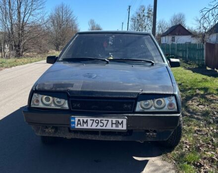 Зеленый ВАЗ 2109, объемом двигателя 1.5 л и пробегом 300 тыс. км за 1000 $, фото 1 на Automoto.ua