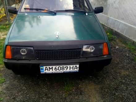 ВАЗ 2109 2004 у Малине на Automoto.ua Зелений ВАЗ 2109, об'ємом двигуна 1.5 л та пробігом 0 тис. км за 1740 $, фото 1 на Automoto.ua