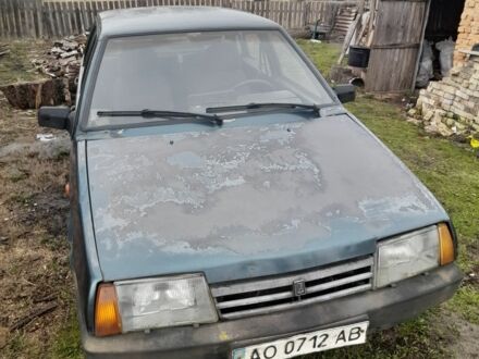 ВАЗ 2109 2005 в Ровно на Automoto.ua Зеленый ВАЗ 2109, объемом двигателя 1 л и пробегом 300 тыс. км за 600 $, фото 1 на Automoto.ua