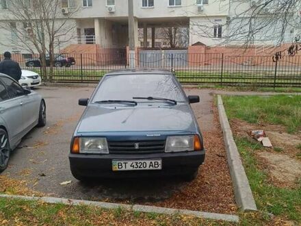 Зеленый ВАЗ 2109, объемом двигателя 1.6 л и пробегом 254 тыс. км за 2500 $, фото 1 на Automoto.ua