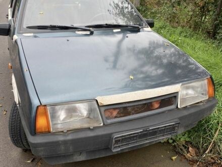 ВАЗ 2109 2005 у Ужгороді на Automoto.ua Зелений ВАЗ 2109, об'ємом двигуна 0 л та пробігом 350 тис. км за 350 $, фото 1 на Automoto.ua