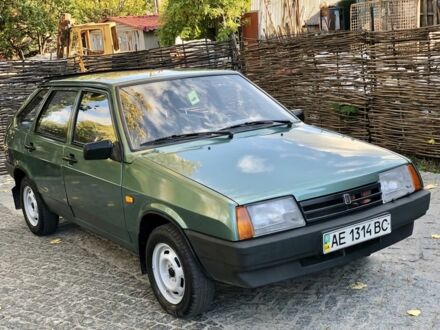 ВАЗ 2109 2006 в Синельниковом на Automoto.ua Зеленый ВАЗ 2109, объемом двигателя 1.5 л и пробегом 121 тыс. км за 1400 $, фото 1 на Automoto.ua