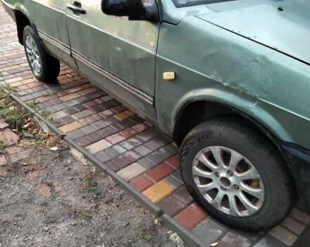 Зеленый ВАЗ 2109, объемом двигателя 0 л и пробегом 200 тыс. км за 1400 $, фото 1 на Automoto.ua