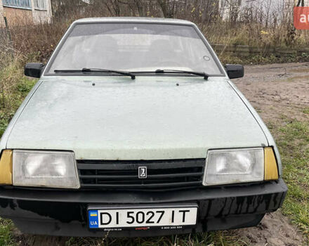 Зеленый ВАЗ 2109, объемом двигателя 1.6 л и пробегом 250 тыс. км за 1100 $, фото 1 на Automoto.ua