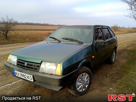 ВАЗ 2109 2011 в Краматорске на Automoto.ua Зеленый ВАЗ 2109, объемом двигателя 1.6 л и пробегом 170 тыс. км за 2300 $, фото 1 на Automoto.ua