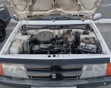 Белый ВАЗ 21093, объемом двигателя 1.5 л и пробегом 300 тыс. км за 999 $, фото 6 на Automoto.ua