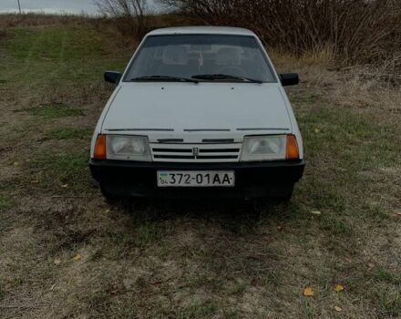 Белый ВАЗ 21093, объемом двигателя 1.5 л и пробегом 100 тыс. км за 833 $, фото 1 на Automoto.ua